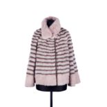 Loro Piana et Gimas- veste courte en vison à fines bandes horizontales rose/brun/écru- réversible