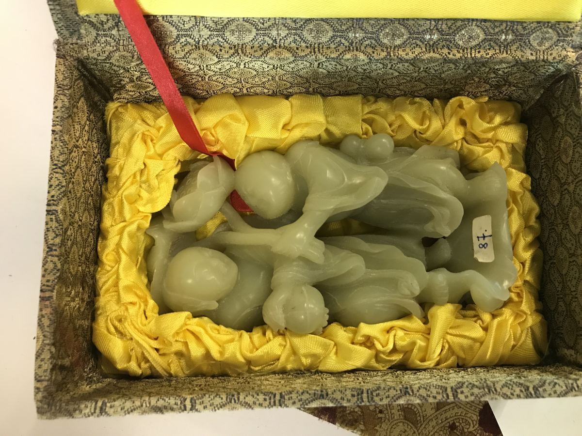 A CHINESE JADE FIGURAL GROUP - Image 6 of 6