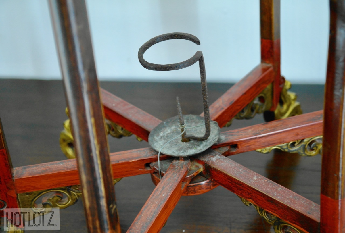 A PAIR OF ANTIQUE CHINESE HANGING LANTERNS - Image 7 of 8