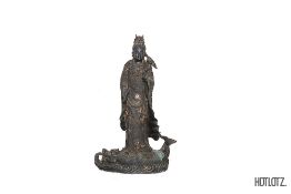 A LARGE CHINESE BRONZE STATUE OF GUANYIN