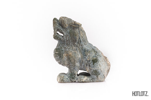 A CHINESE CARVING OF A SEATED MYTHICAL BEAST - Image 3 of 7