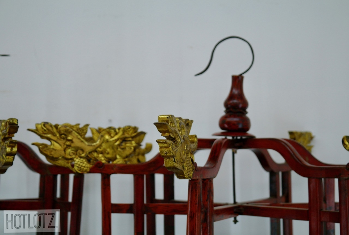 A PAIR OF ANTIQUE CHINESE HANGING LANTERNS - Image 2 of 8
