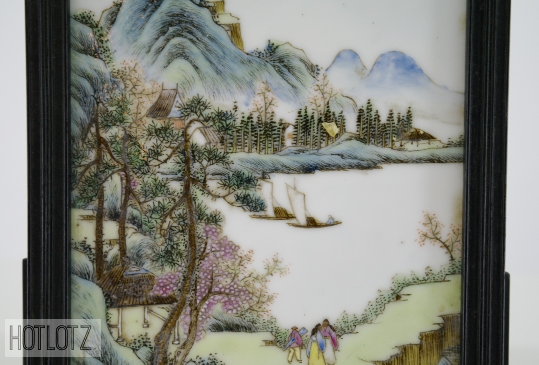 A CHINESE PORCELAIN PLAQUE - Image 2 of 4