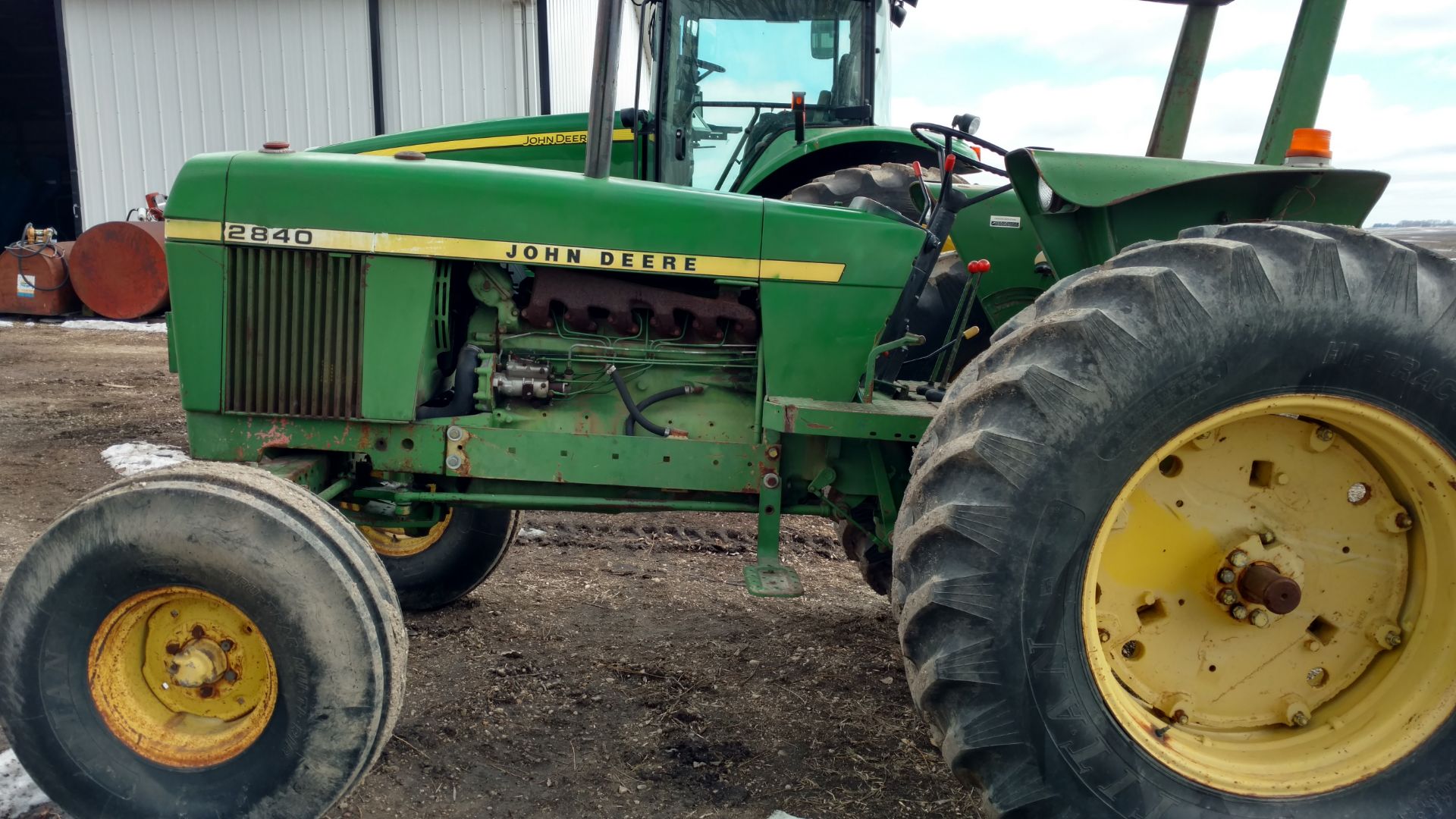 1979 JD 2840 tractor w/canopy, wide front, dual hyd. outlets, like new 18.4/34 tires; - Image 3 of 4