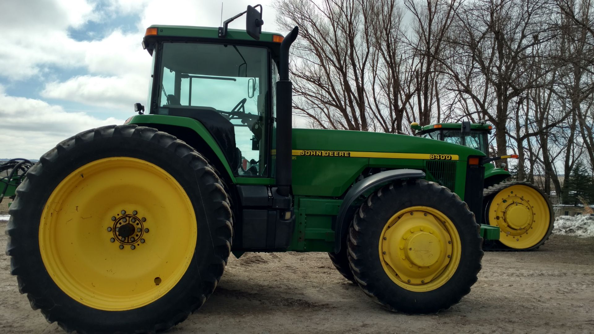 1997 JD 8400 FWA, quick coupler, duals, 390/90R/50, 380/85R/34 front, 4 hyd. outlets, hrs. 7288, - Image 2 of 4