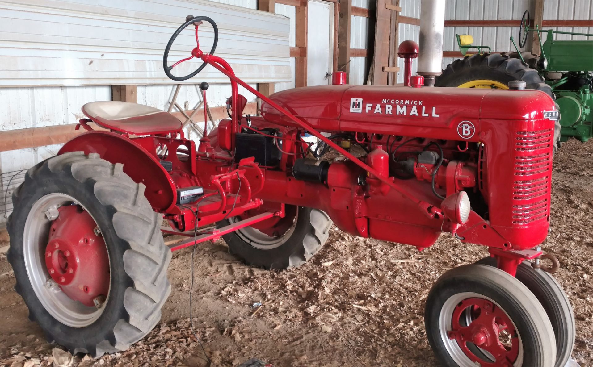 I.H. Farmall "B" Tractor, Completely Restored (Parade Ready)