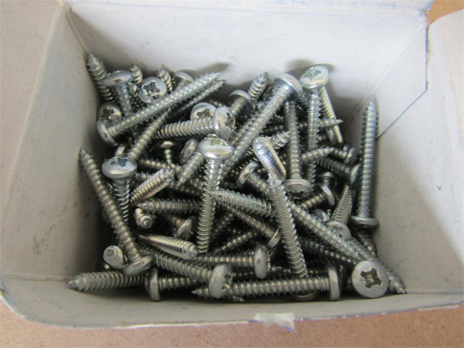 15 x Boxes of 100 Bright Zinc Plated Steel Screws