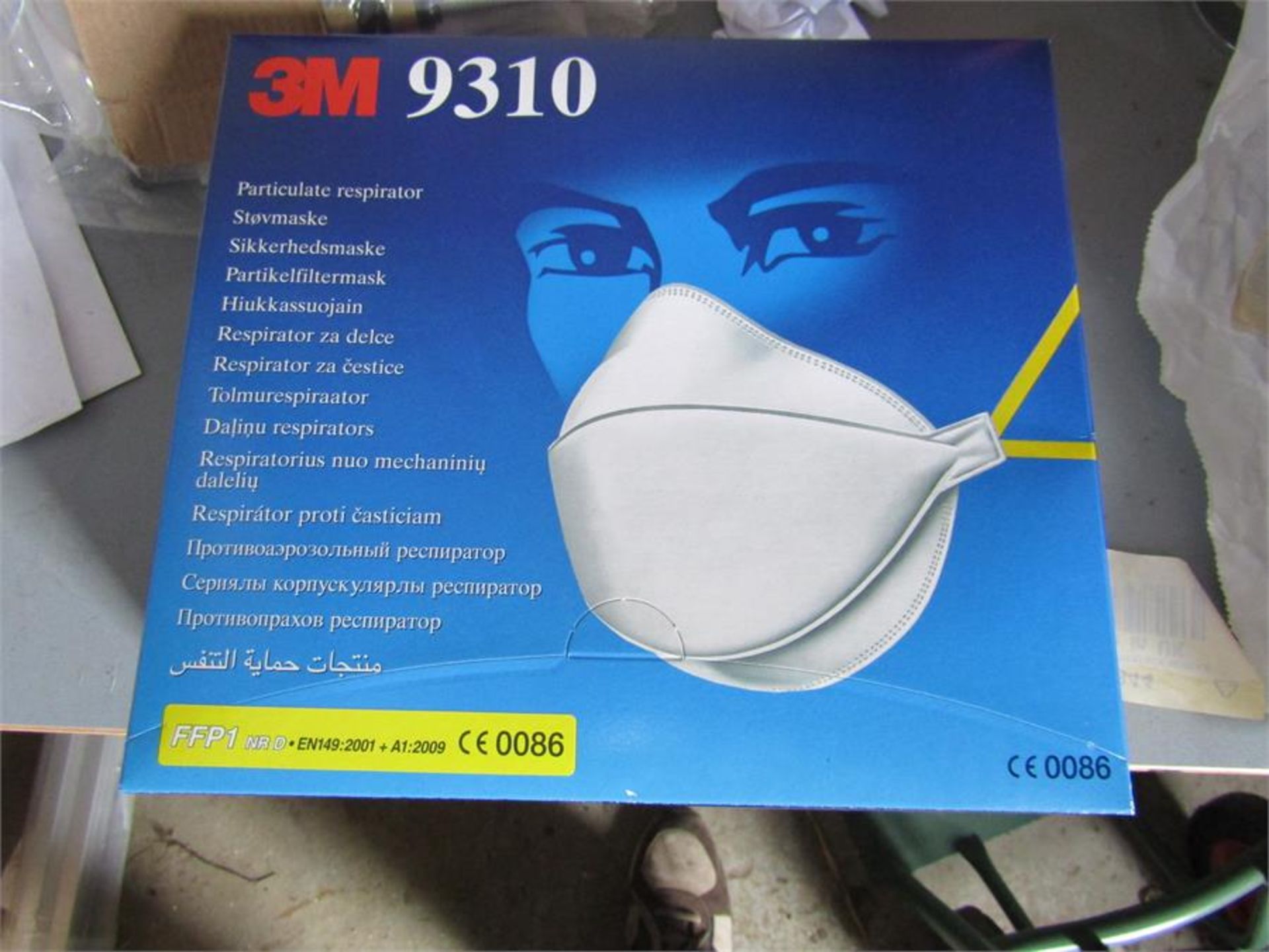 700 x 3M 9310 FFP1 Disposable Dust Masks / sanding mask - 3002867192 - Image 2 of 4