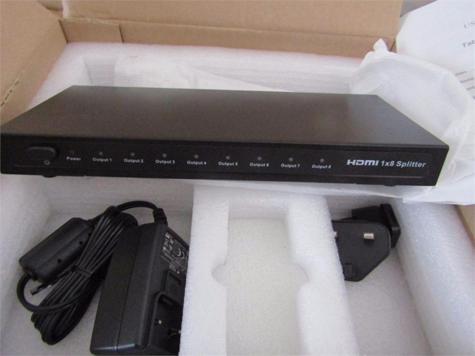 DataBay 8 Port HDMI Video Splitter - NEW & BOXED -