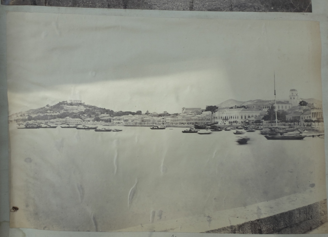 Victorian Album of 100 Albumen Prints of mainly Hong Kong and Java signed by Floyd-Dutton-Miller. - Bild 26 aus 98