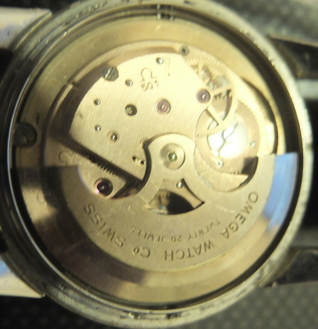 Vintage Stainless Steel Omega Automatic Seamaster (501 Caliber Movement) in an working order. - Image 7 of 8