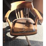 Vintage Oak Swivel Office Chair.