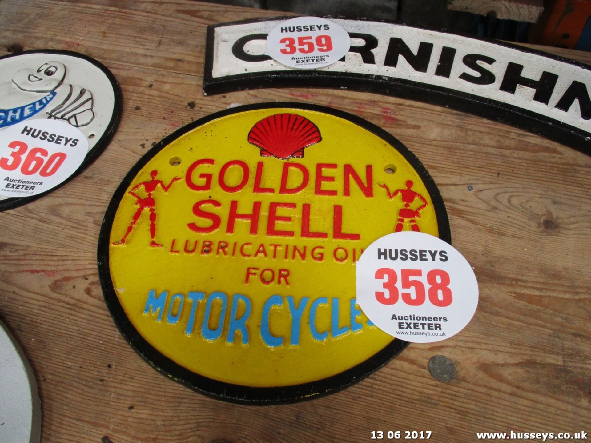 SHELL SIGN