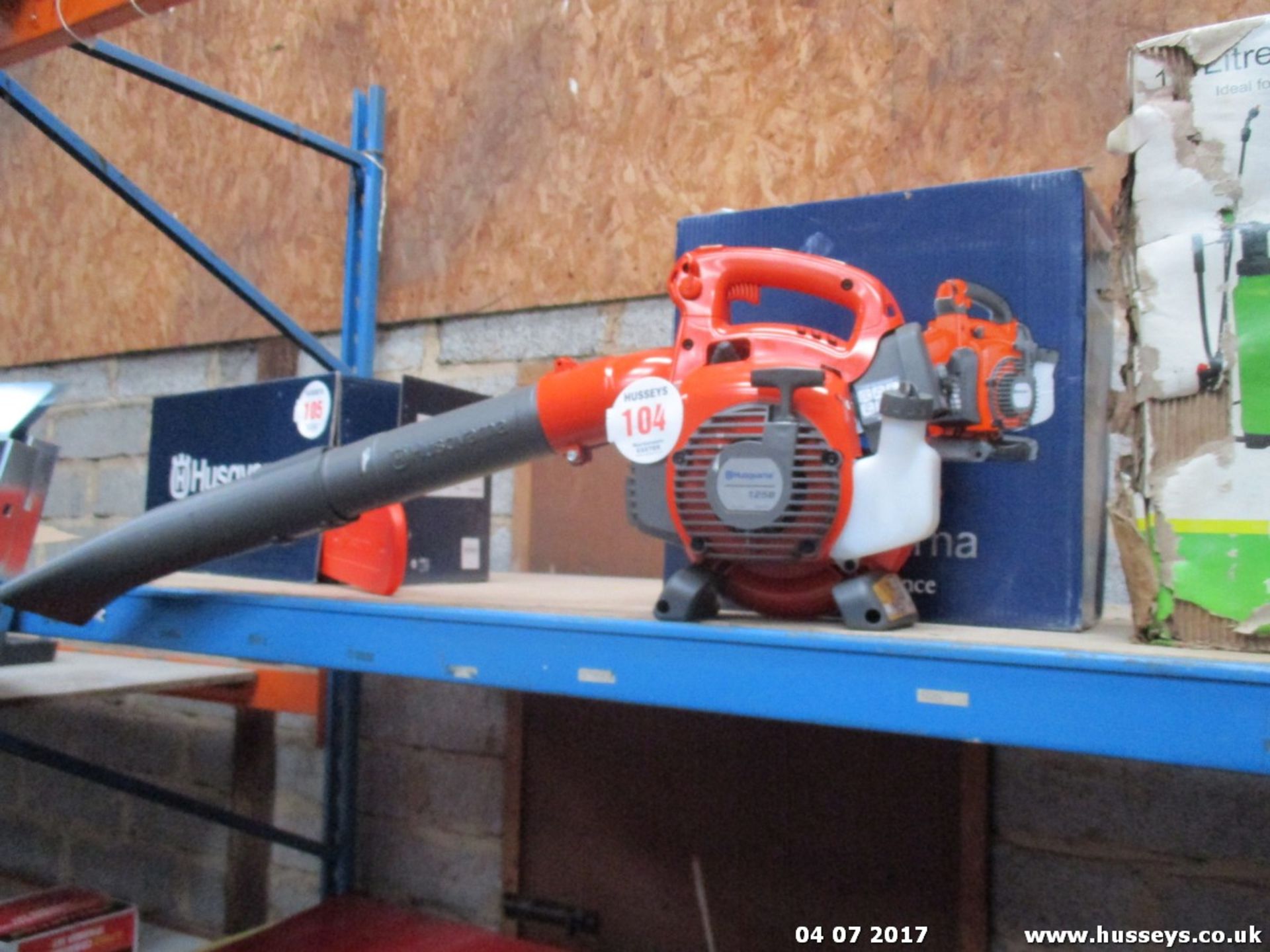 HUSQVARNA BLOWER (NEW & UNUSED)