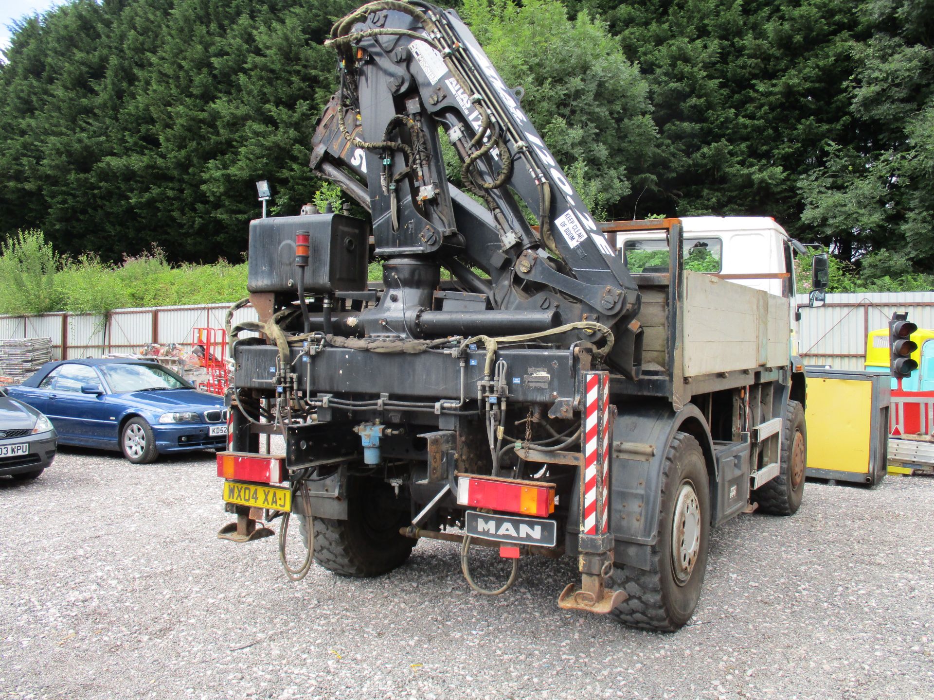 04/04 MAN 18.225 LAERK/K 3.9 M2000 - 6871cc Diesel C/W ATLAS CRANE - Bild 2 aus 8