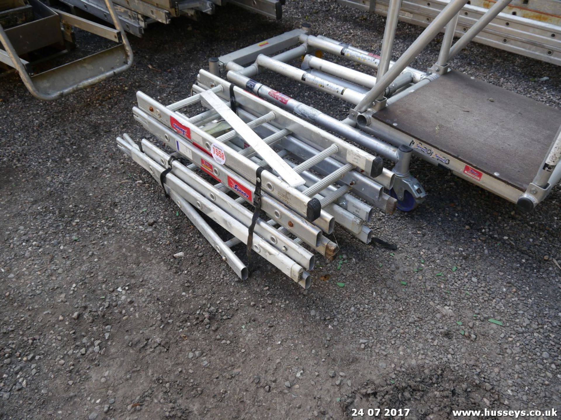 2 LOFT LADDERS MA0064757