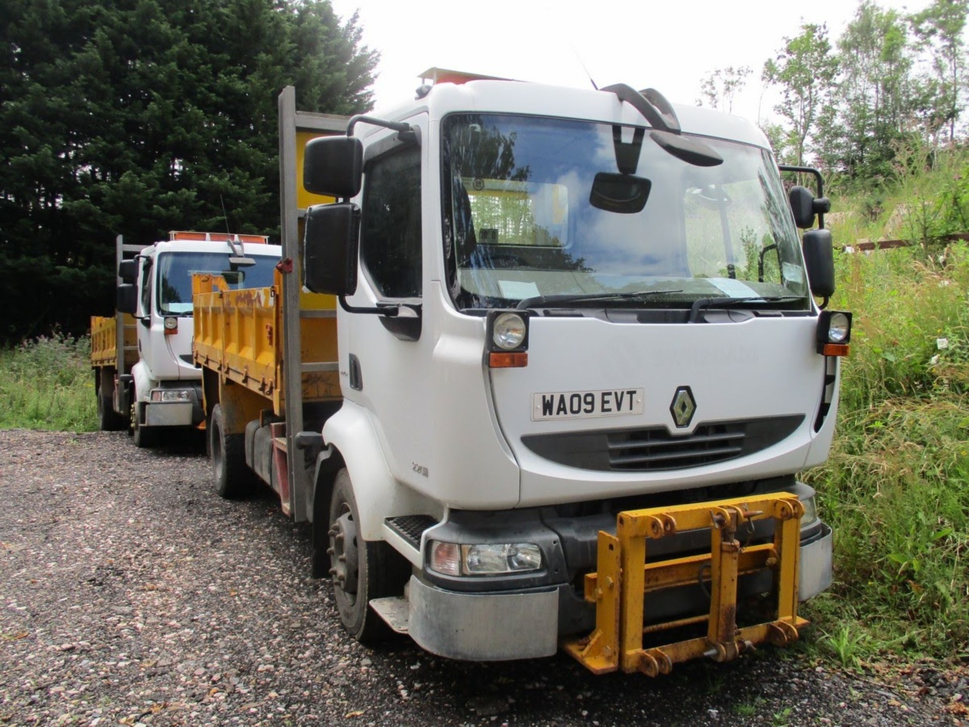 09/09 RENAULT TRUCKS MIDLUM - 4764cc Diesel