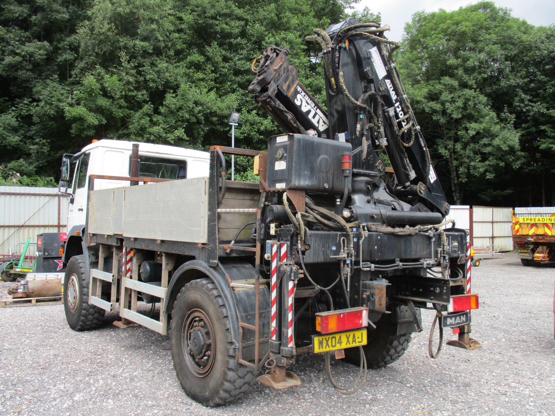 04/04 MAN 18.225 LAERK/K 3.9 M2000 - 6871cc Diesel C/W ATLAS CRANE - Image 3 of 8