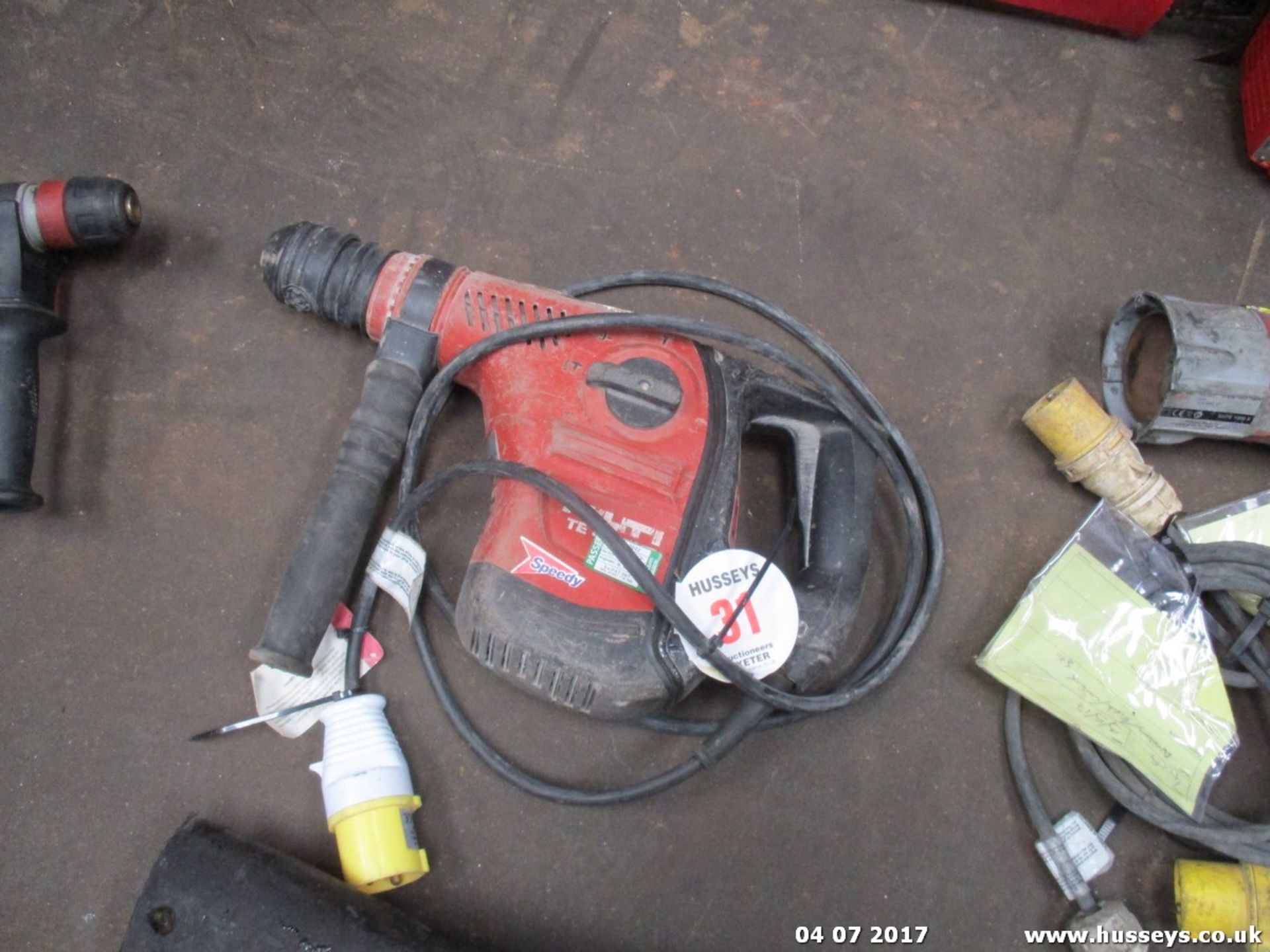 HILTI BREAKER