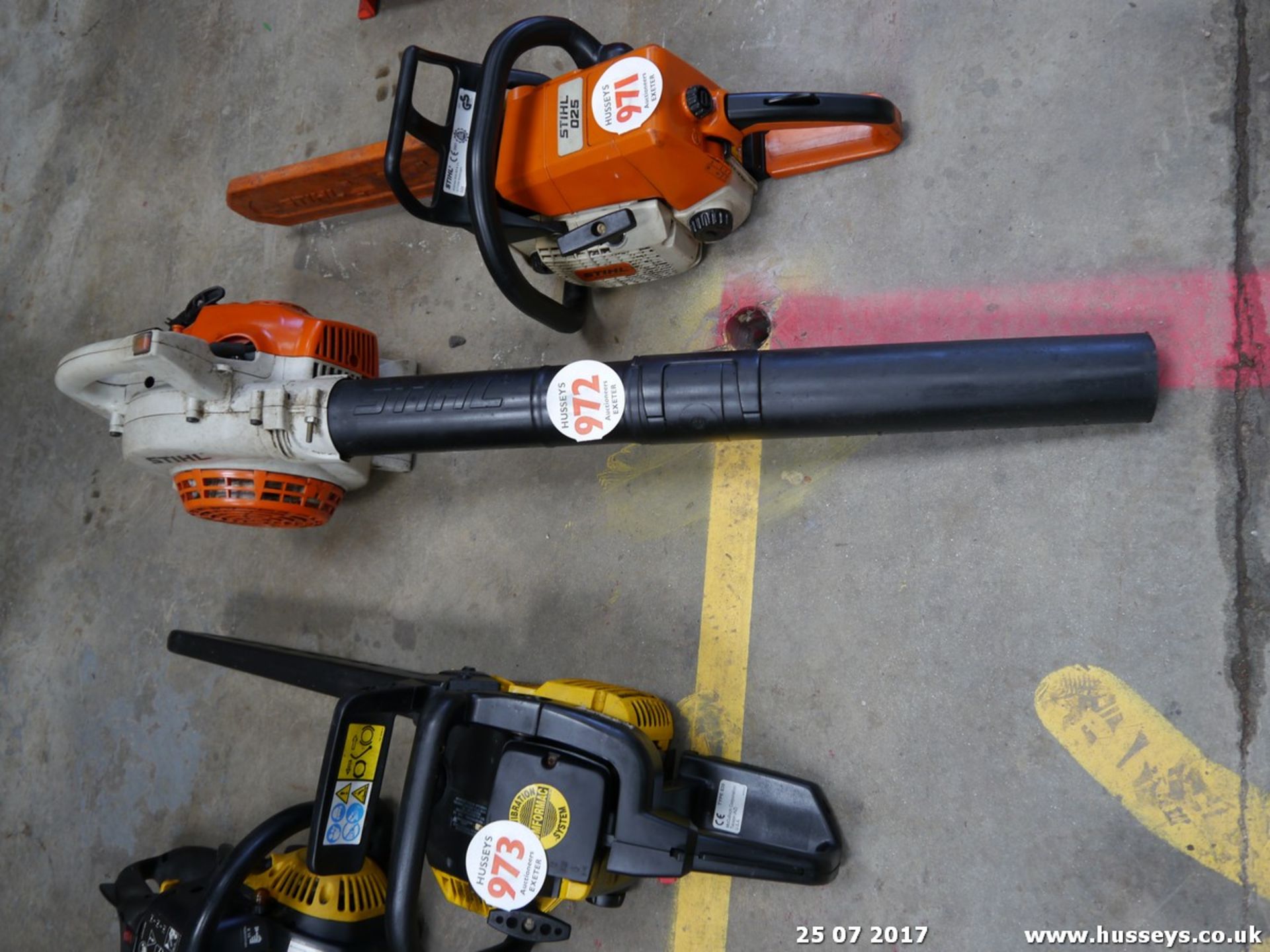 STIHL BLOWER