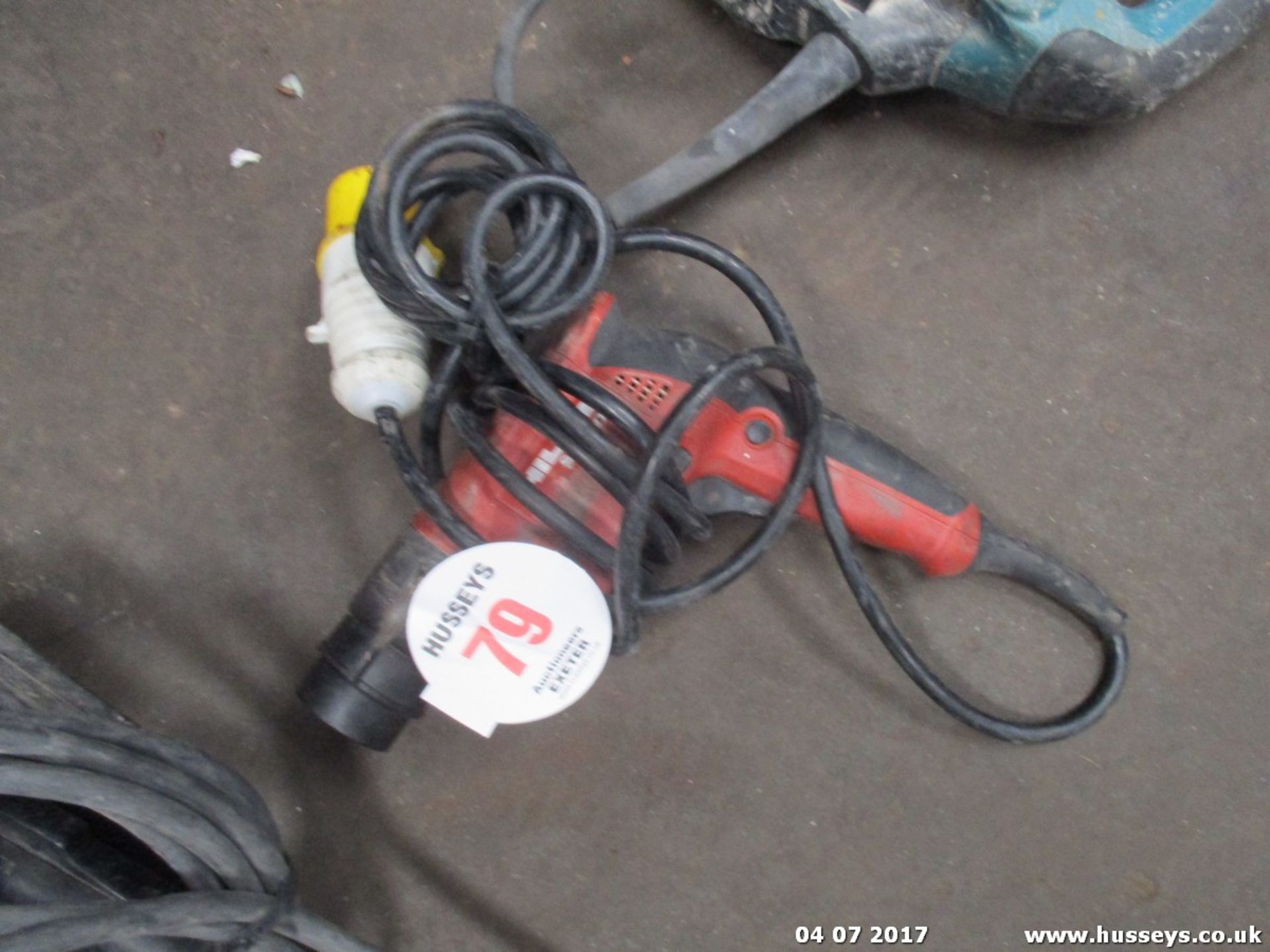 HILTI ST1800