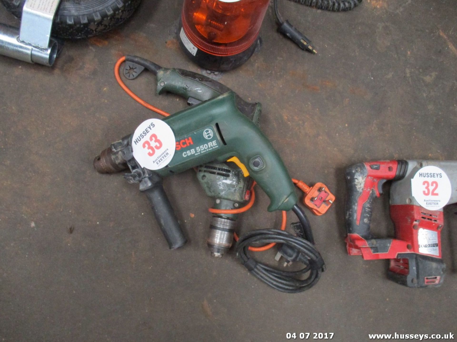 2 BOSCH DRILLS