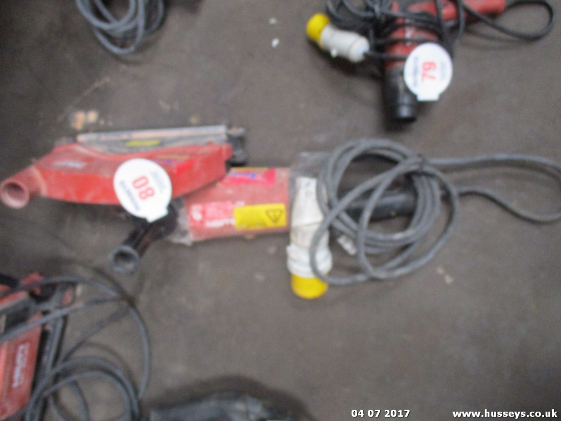 HILTI GRINDER