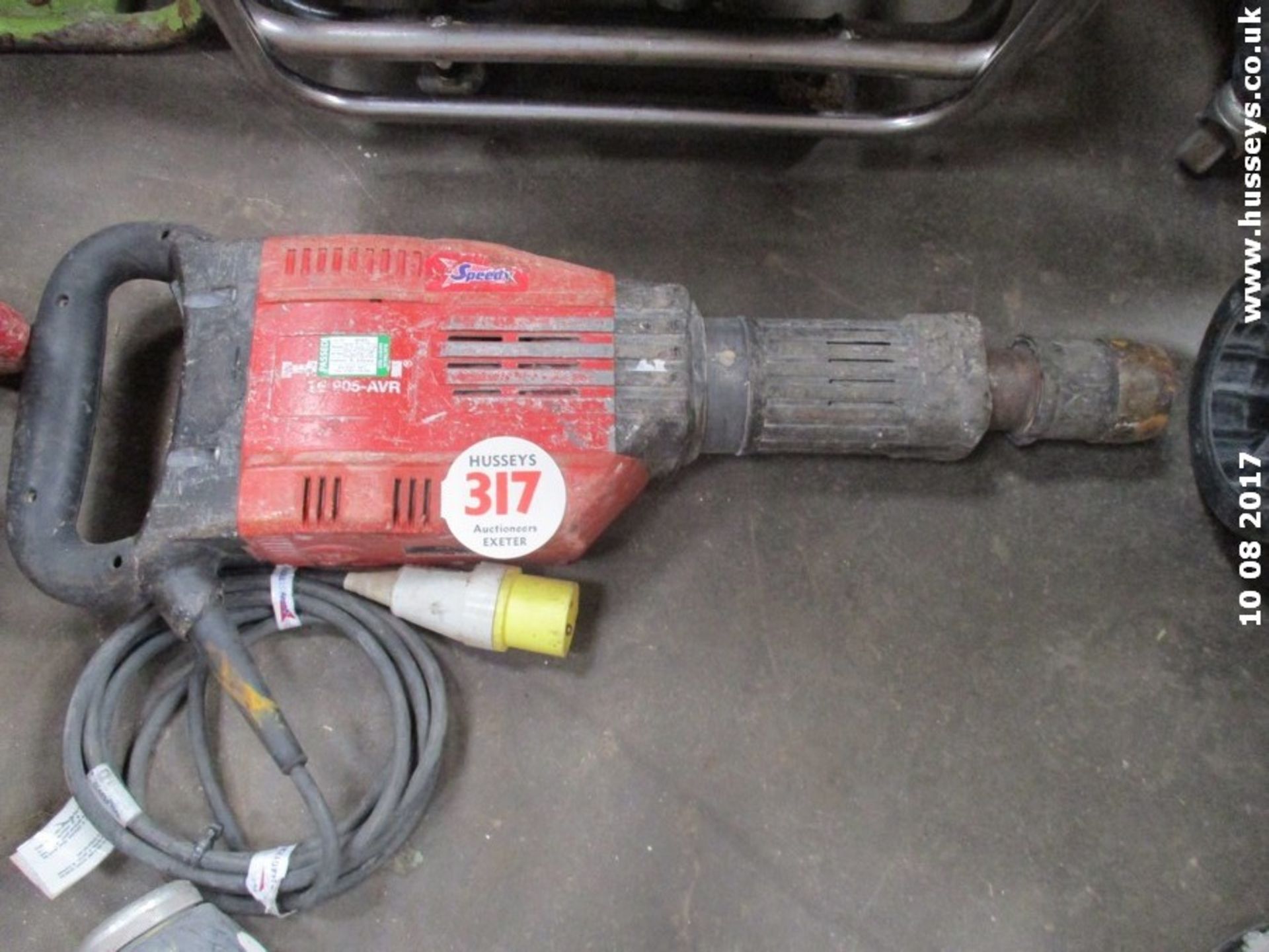 HILTI BREAKER