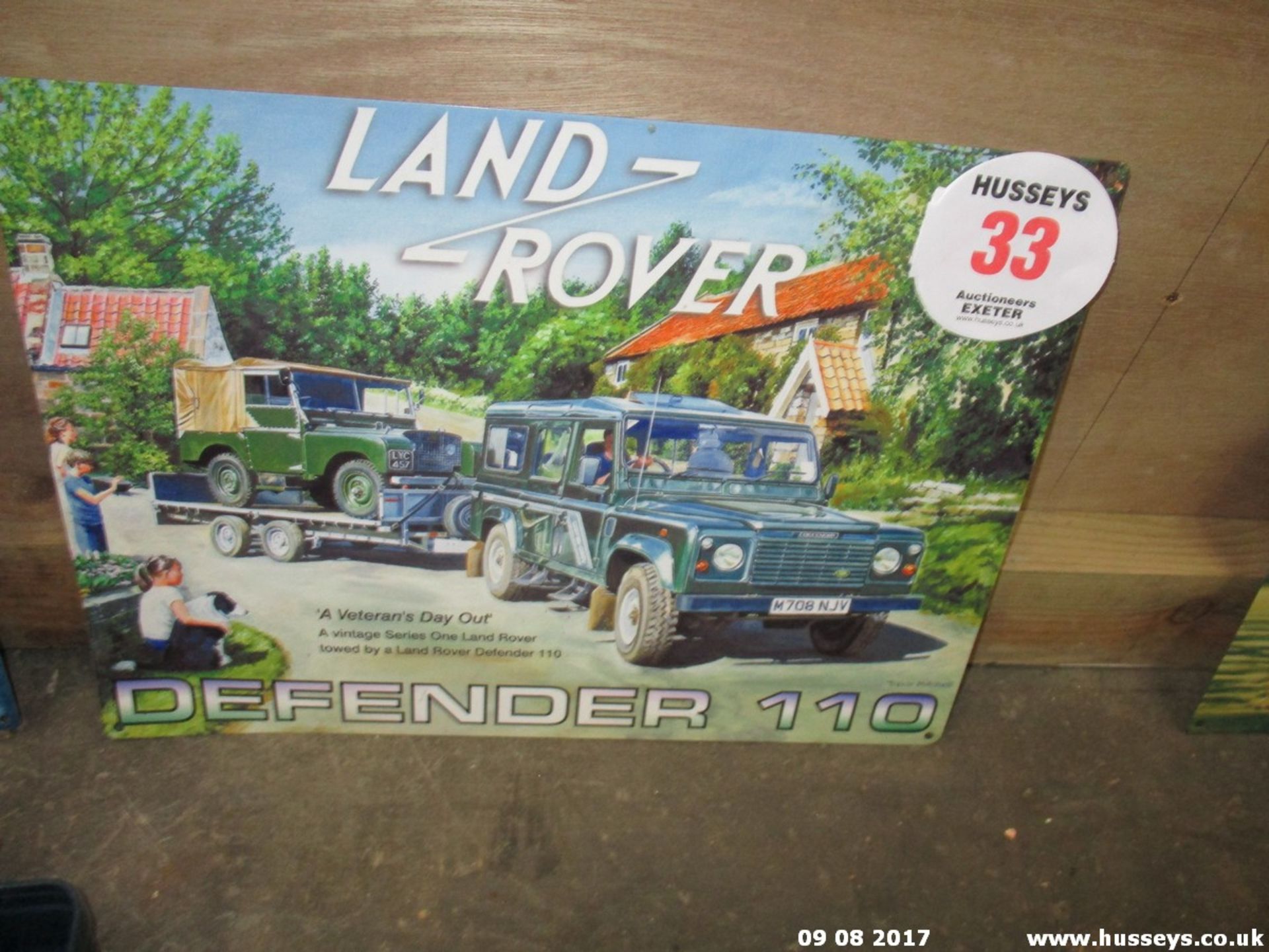 LAND ROVER SIGN