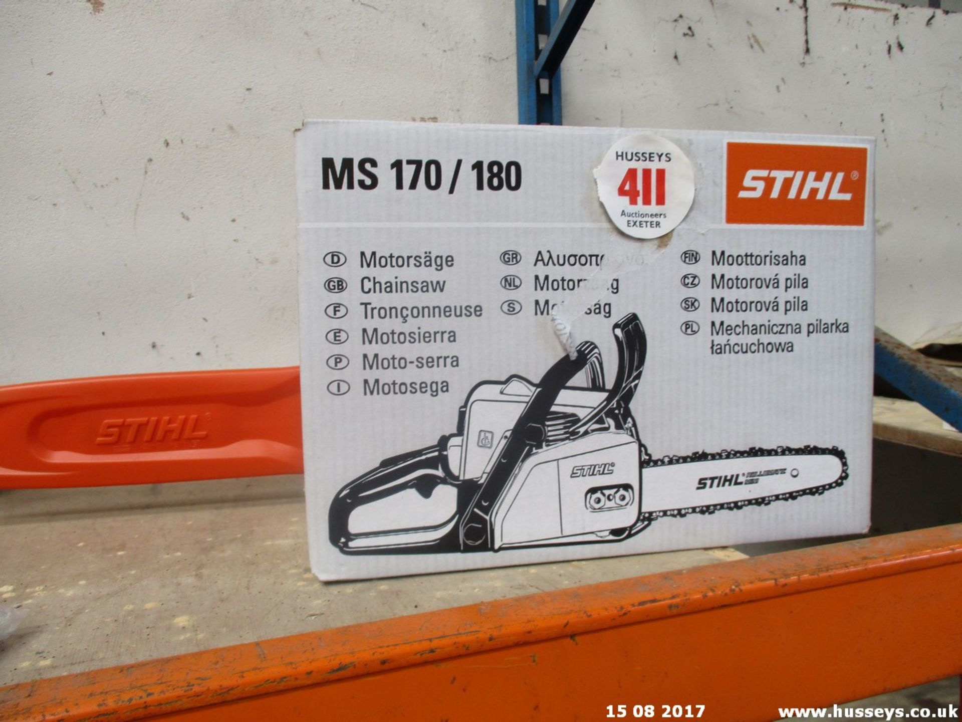 STIHL CHAINSAW (NEW)