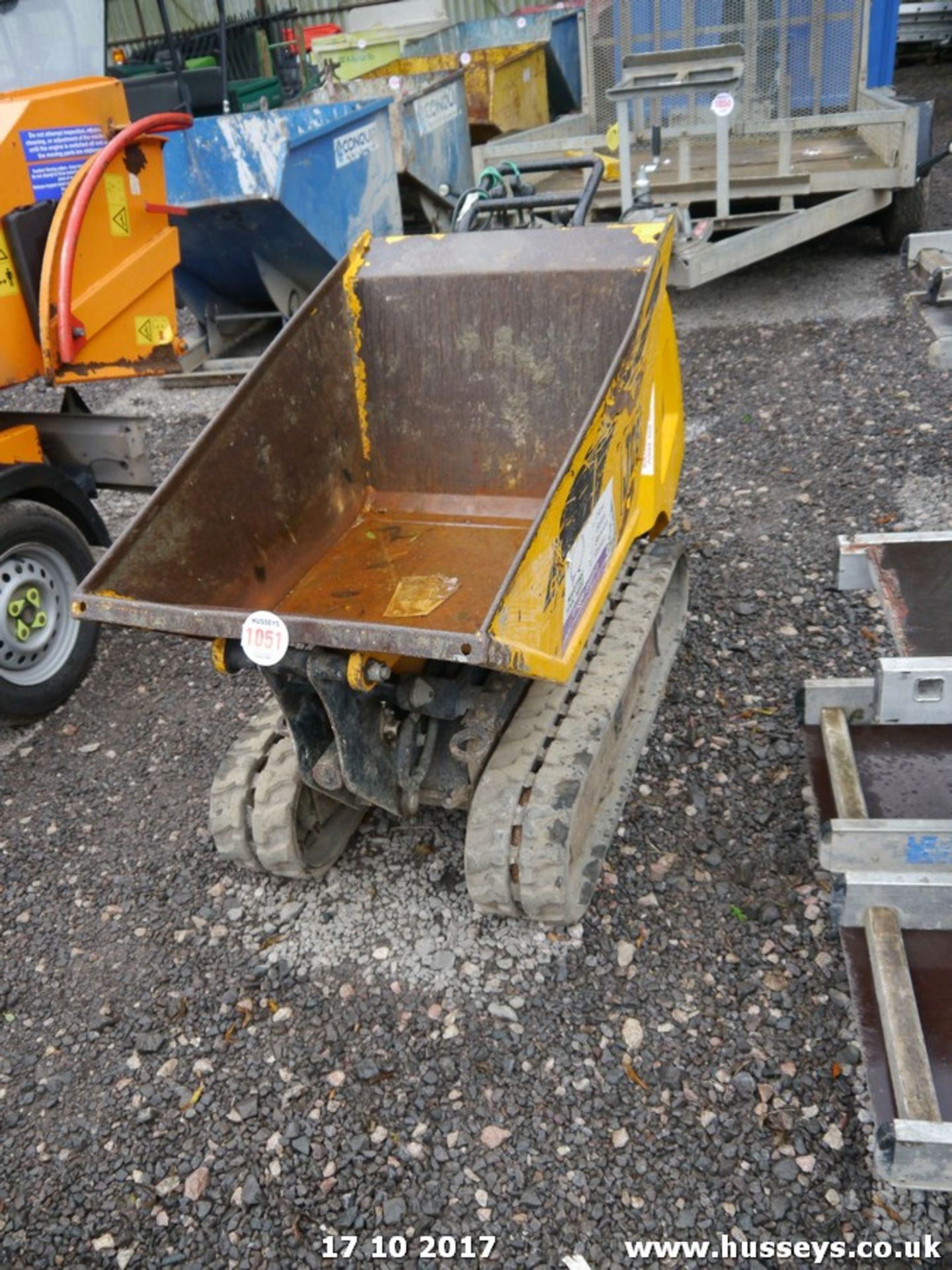 JCB TRACK BARROW 2009