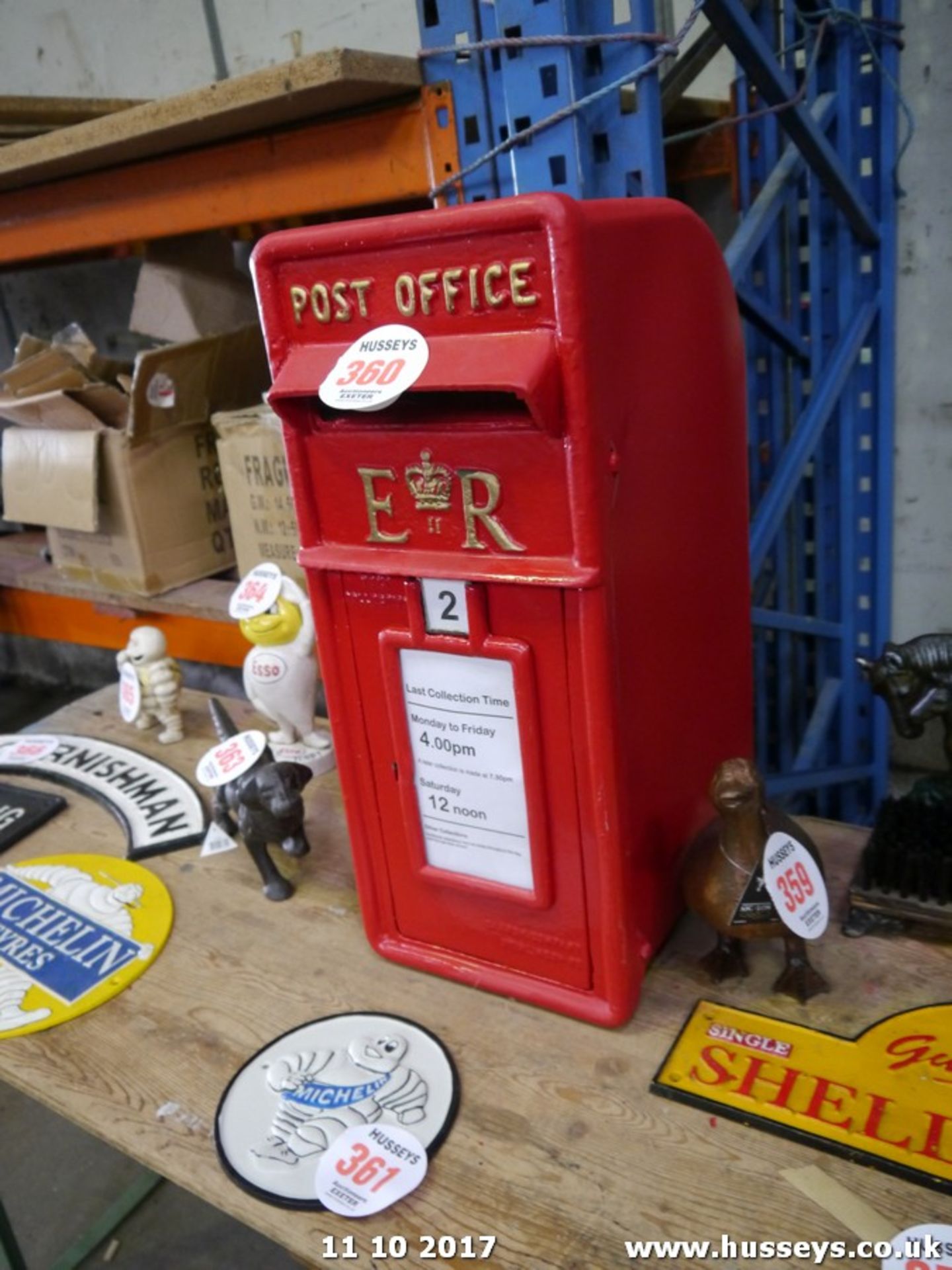 POST BOX c/w Key