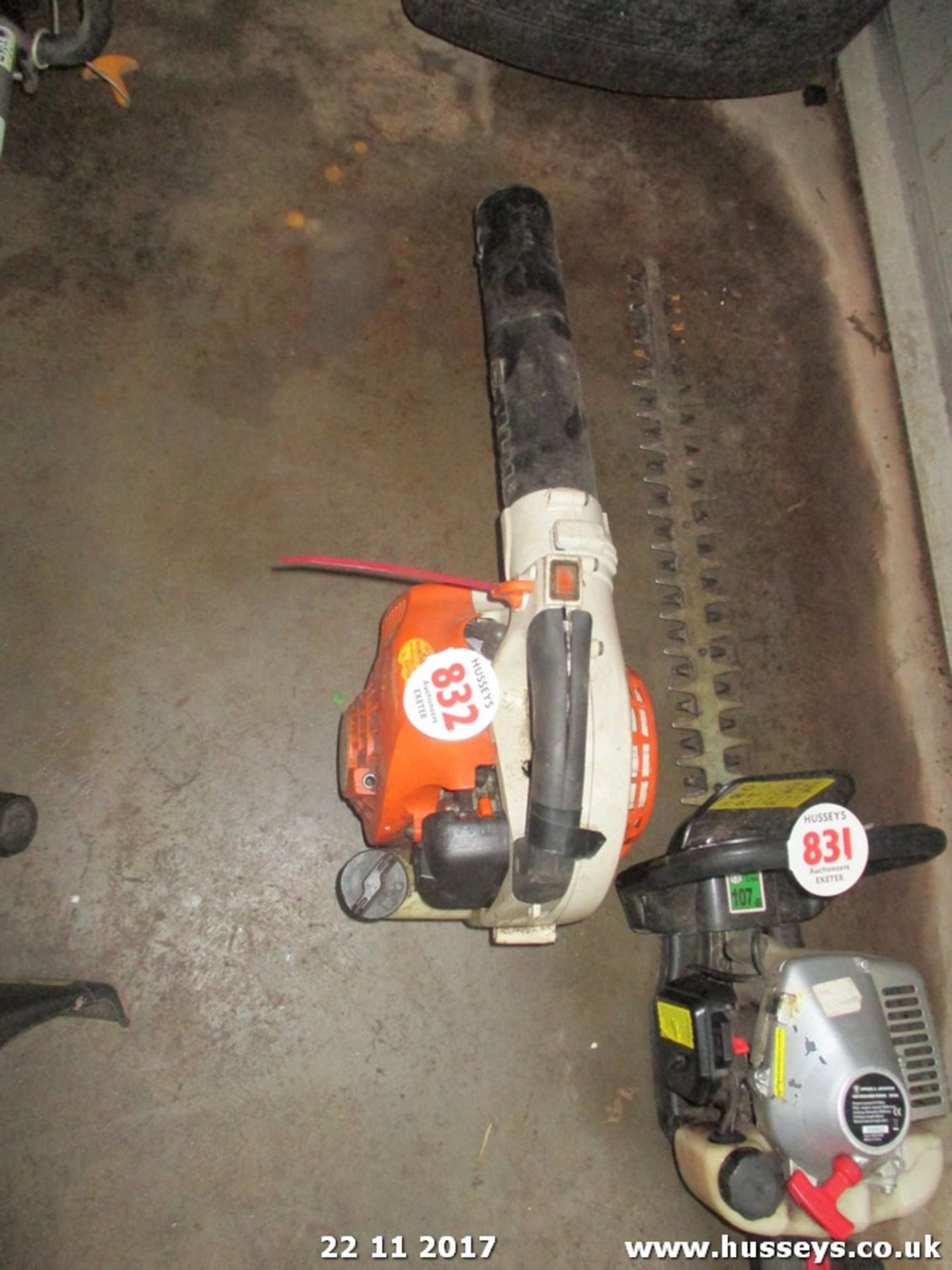 STIHL BLOWER