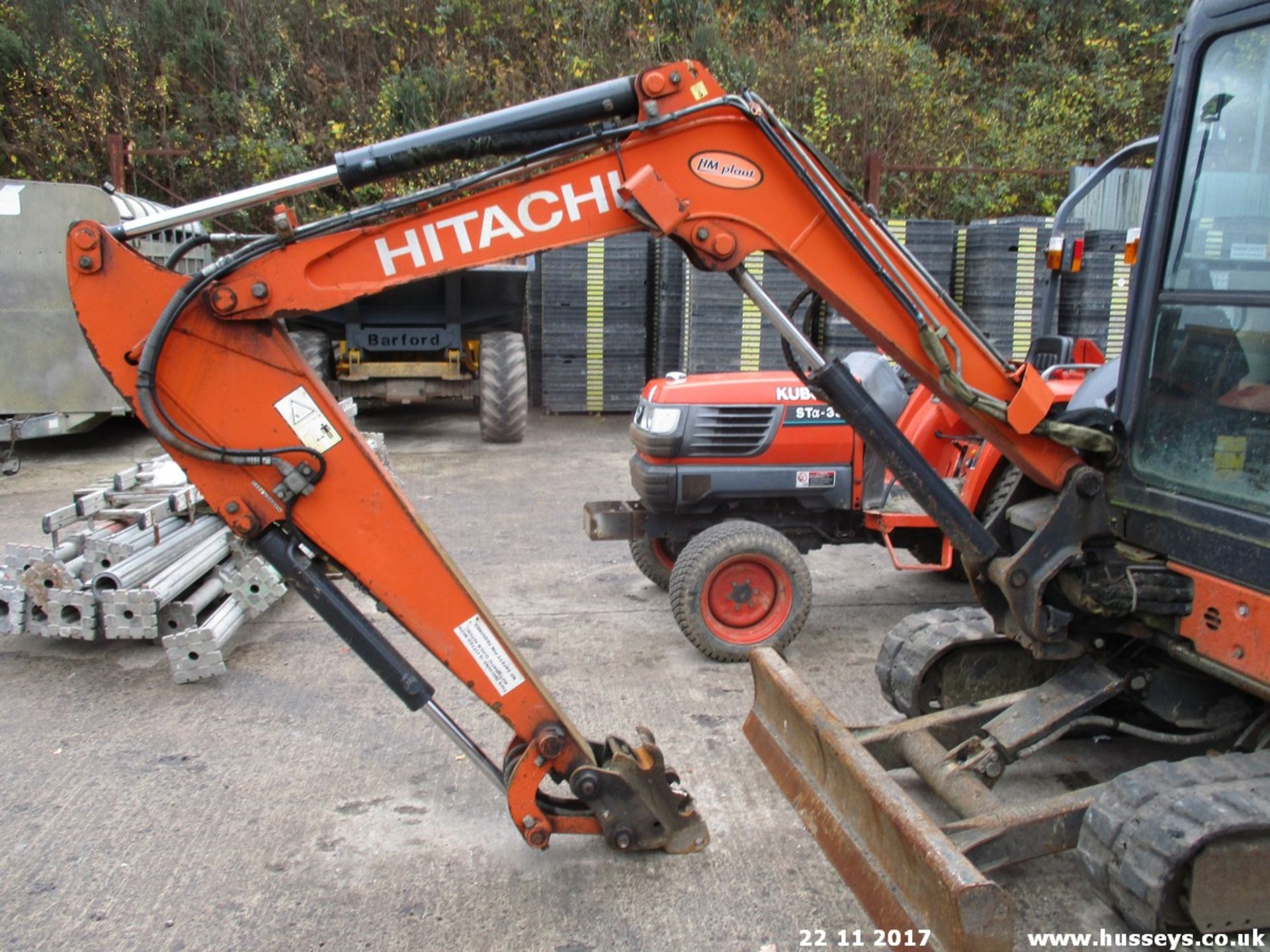 HITACHI ZAXIS 33U/3 YR2012 PIPED FOR HAMMER (2234HRS) QUICK HITCH - Image 3 of 8