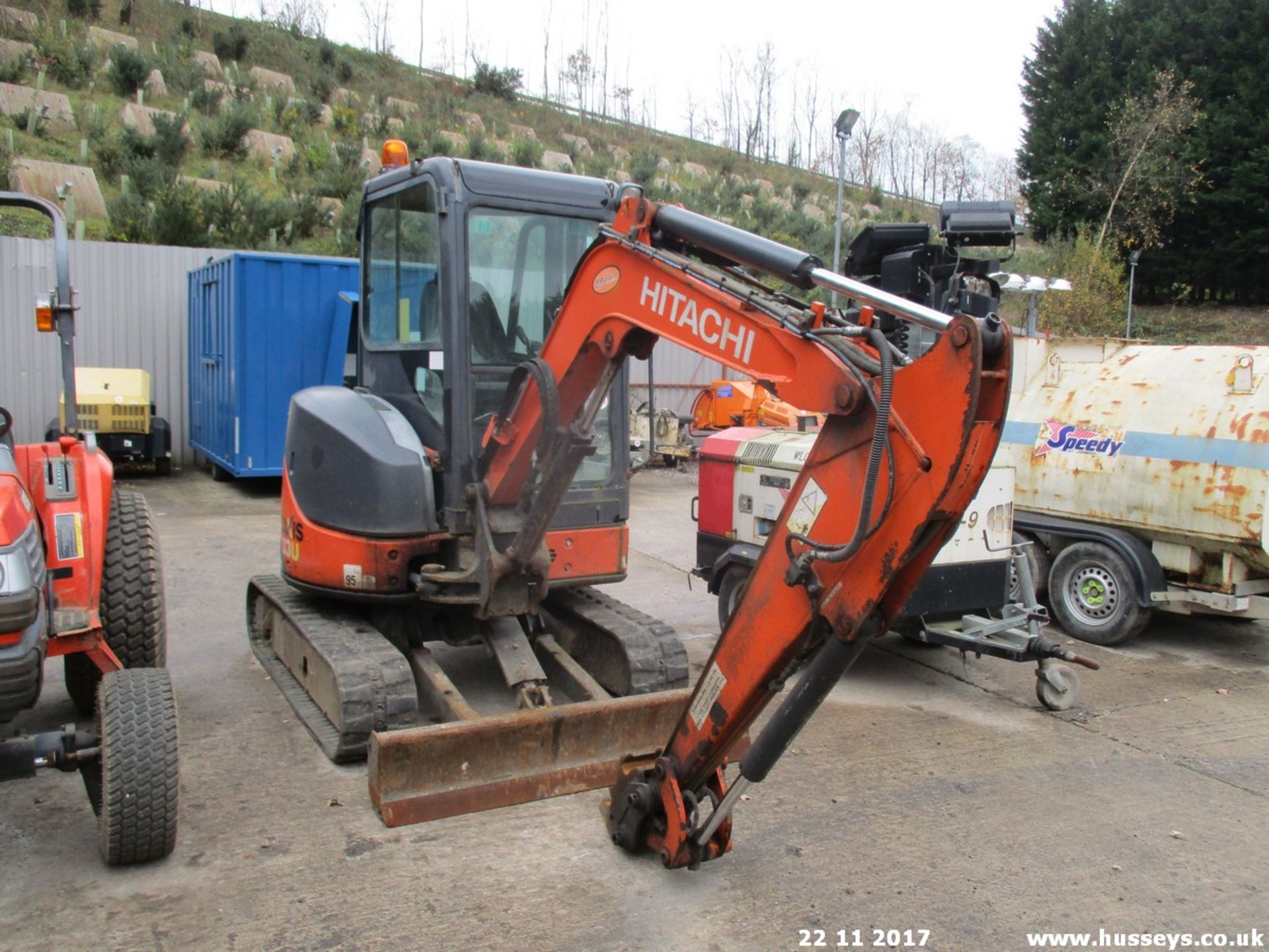 HITACHI ZAXIS 33U/3 YR2012 PIPED FOR HAMMER (2234HRS) QUICK HITCH - Image 7 of 8