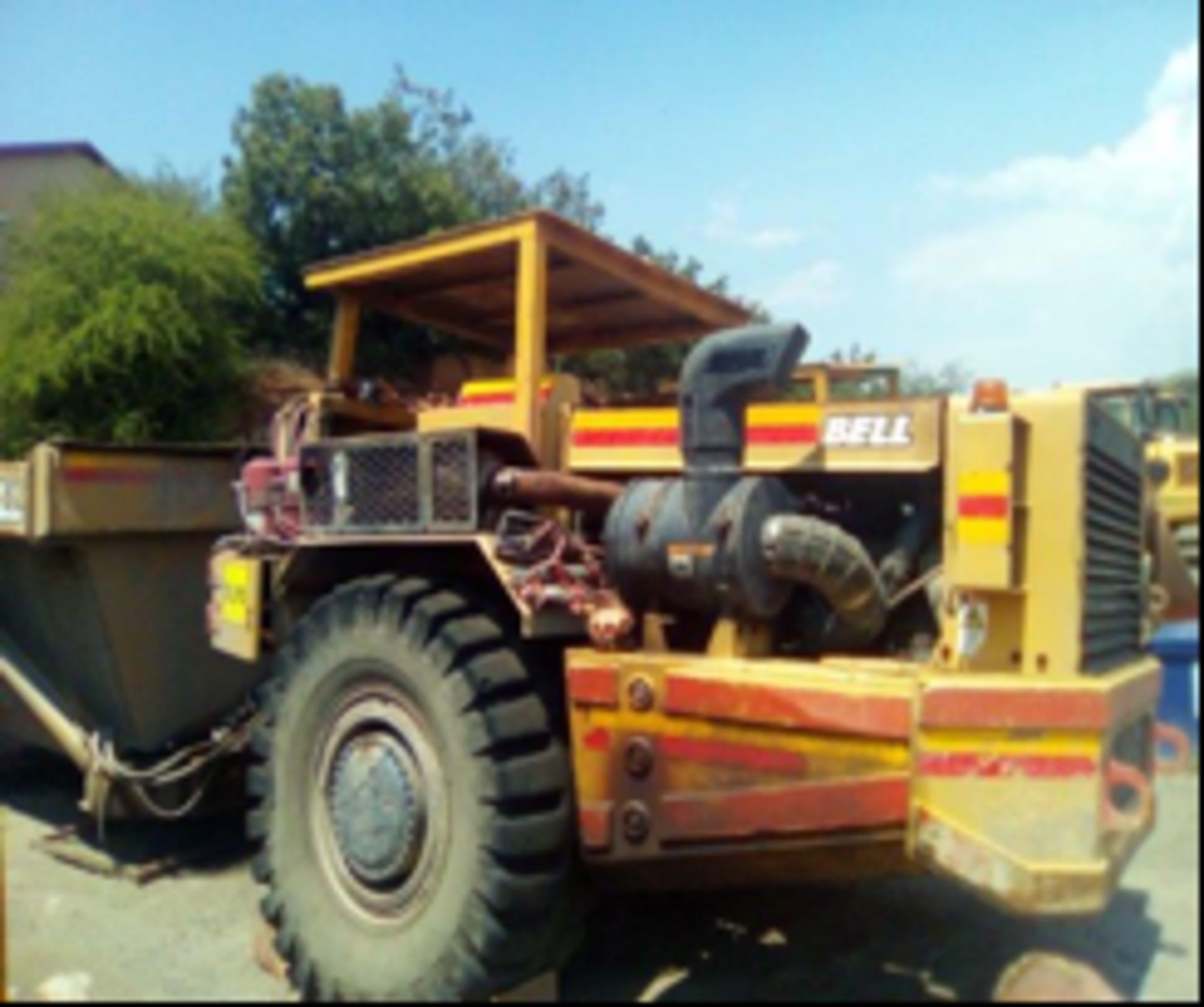 BELL B25L UNDERGROUND D/TRUCK