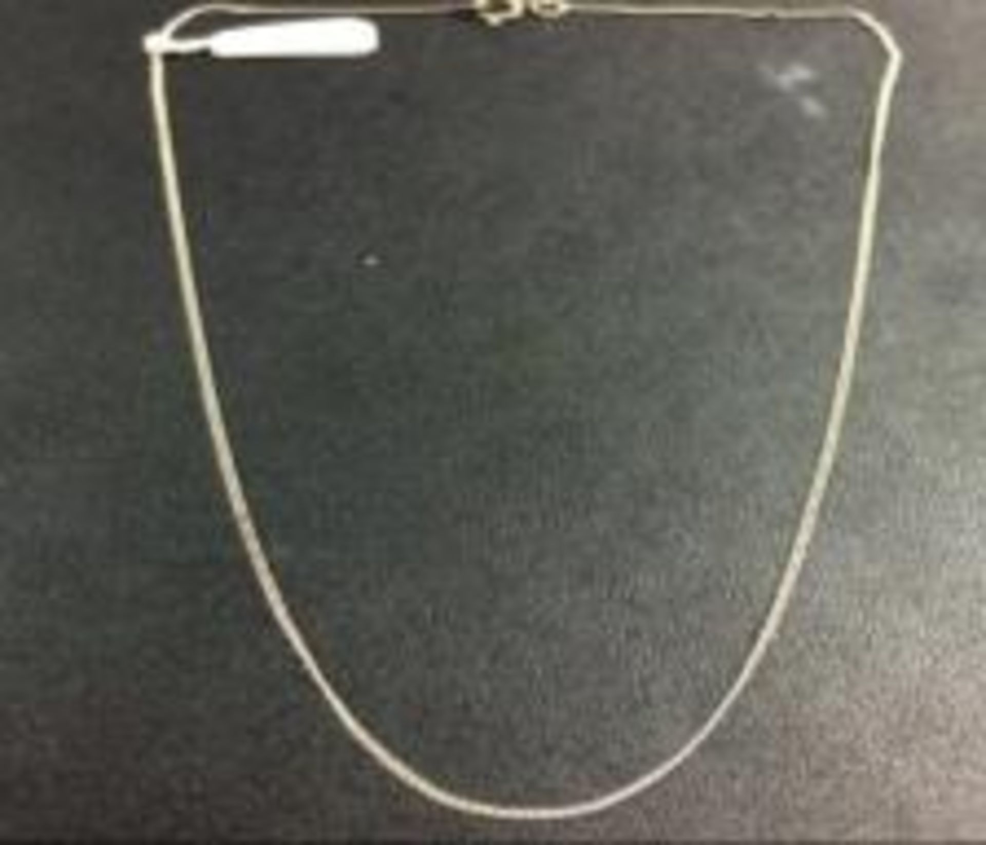 Sterling silver necklace (1.5g)