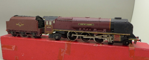 A Hornby OO gauge locomotive, City of London, 4-6-2 and tender, box a/f, - Image 5 of 5