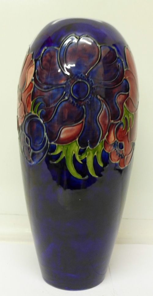 A large Moorcroft vase, No. 25 of 100, produced in 1982, signed to base, chip to rim, 31. - Image 2 of 4