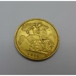 A 1915 half sovereign,