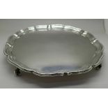 A silver salver, Sheffield 1945, marked GH, 930g,