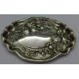 A David Moss & Co. Art Nouveau silver pin dish, Birmingham 1907, 45.