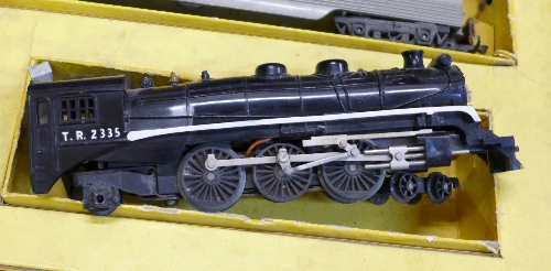 A Tri-ang train set, TR2335, boxed, - Image 2 of 3