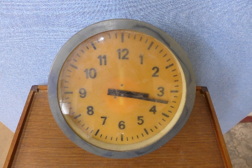 A mid-20th Century continental double sided railway clock - Image 2 of 2