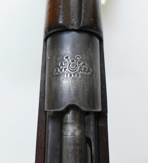 A bolt action rifle, 7.92 calibre, serial no. 35017, with deactivation certificate dated 25.8. - Image 4 of 7