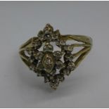 A 9ct gold cluster ring, 3.