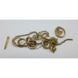 9ct gold jewellery comprising two rings, one lacking stone, a 'Baby' brooch, a padlock fastener,