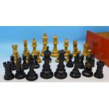 A set of early 20th Century chess pieces