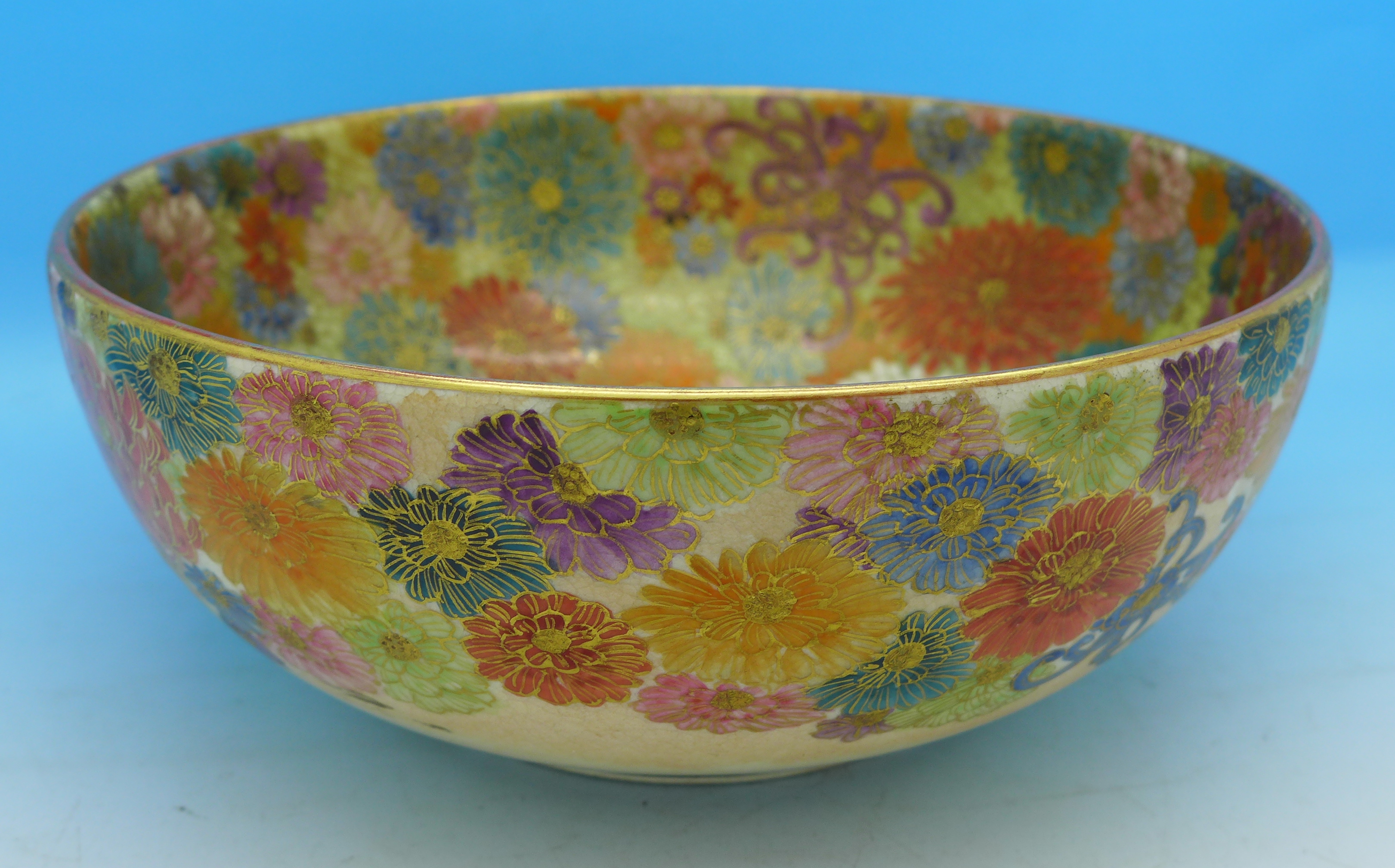 A Japanese Meiji bowl, very small crack to rim,