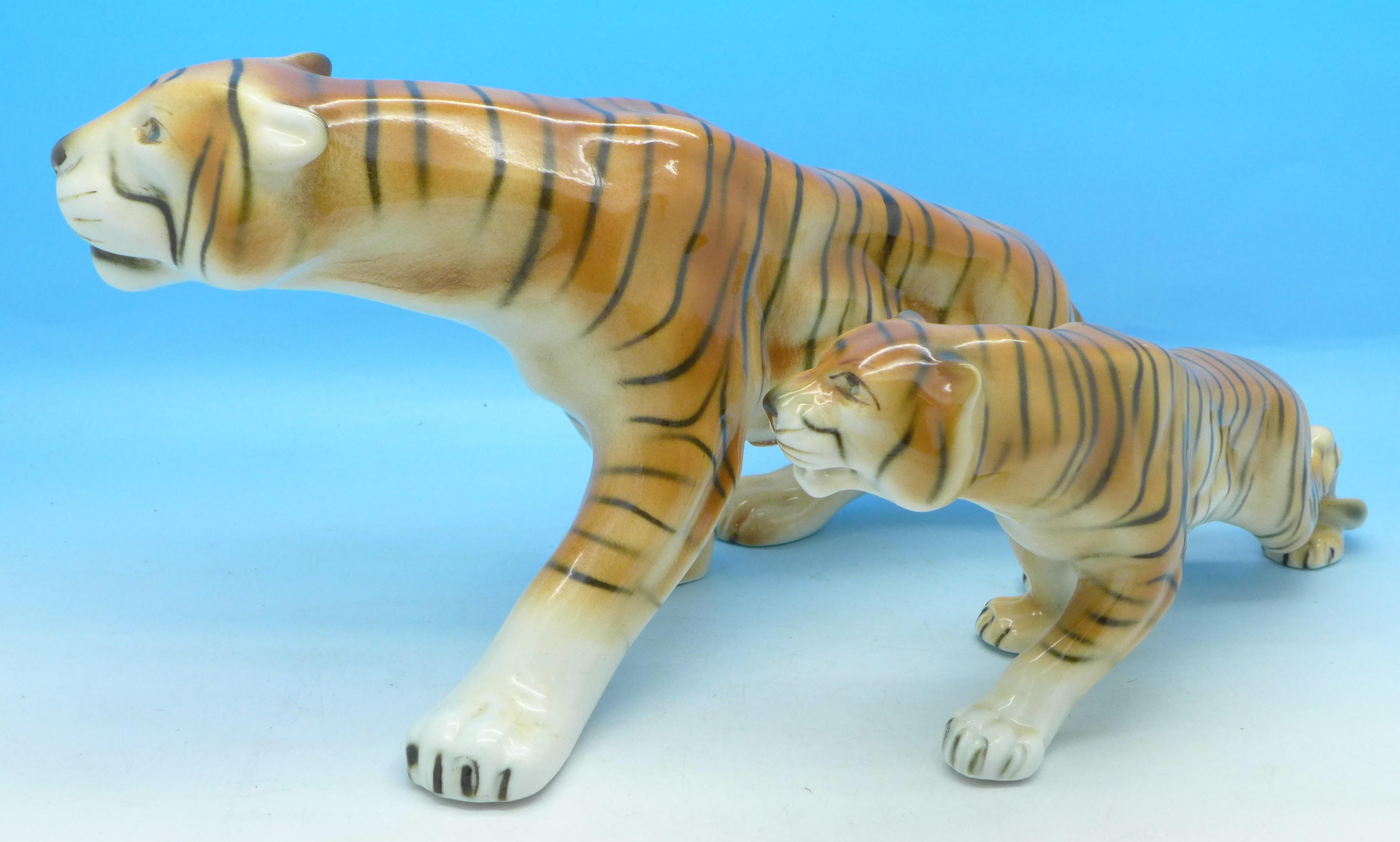 Two Royal Dux model tigers - Image 2 of 3